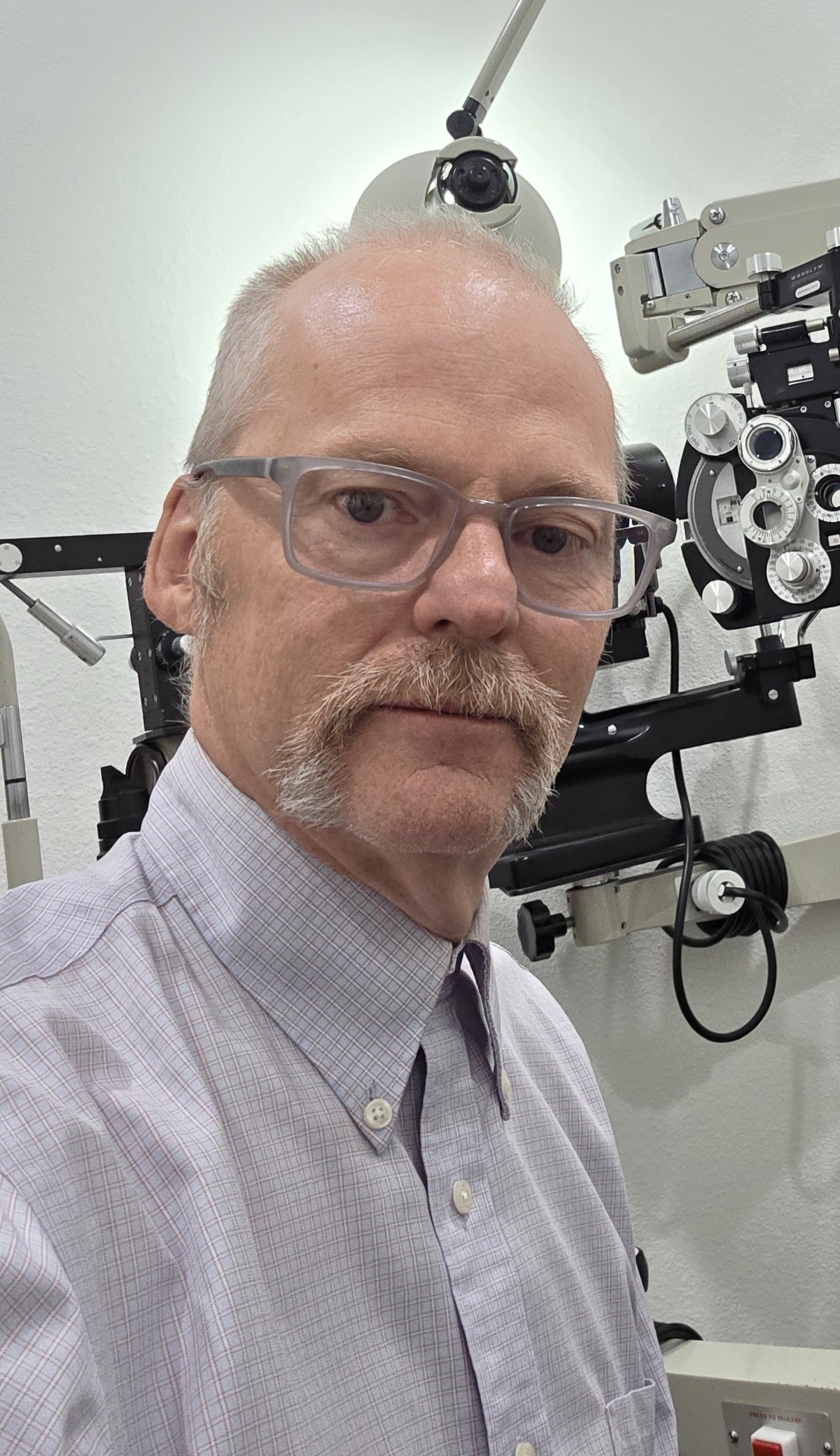 Phillip L. Knapp OD